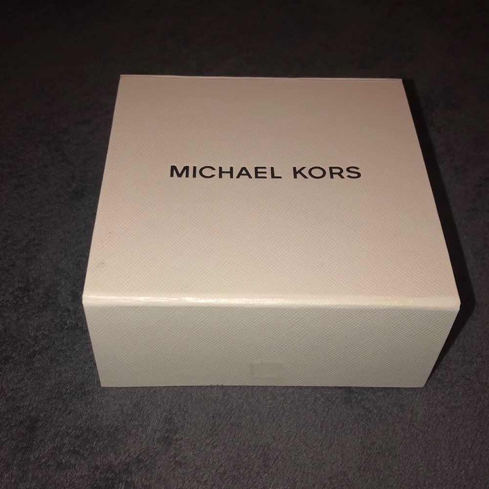 Michael Kors Box
